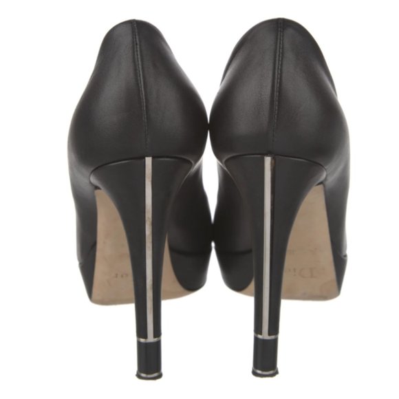 Pre-owned CHRISTIAN DIOR Black Leather Heels Pumps w/ silver detailing on heels - Picture 4 of 7